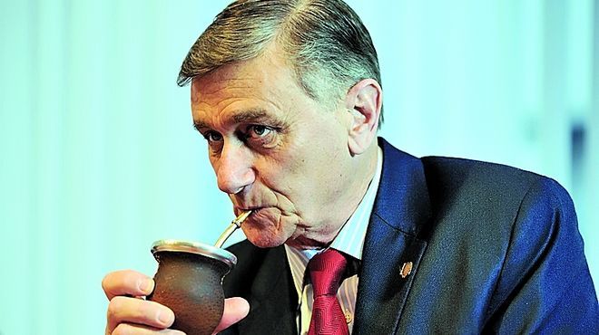 Efecto "Conchudo": Binner criticó a Barletta y comenzaron los cortocircuitos en el FAP