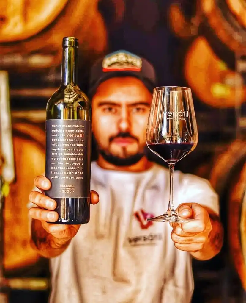 Maxi Nava de Versátil, su proyecto de vinos.