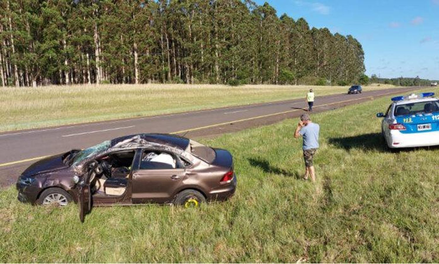 Vuelco sin lesionados en la autovía Artigas