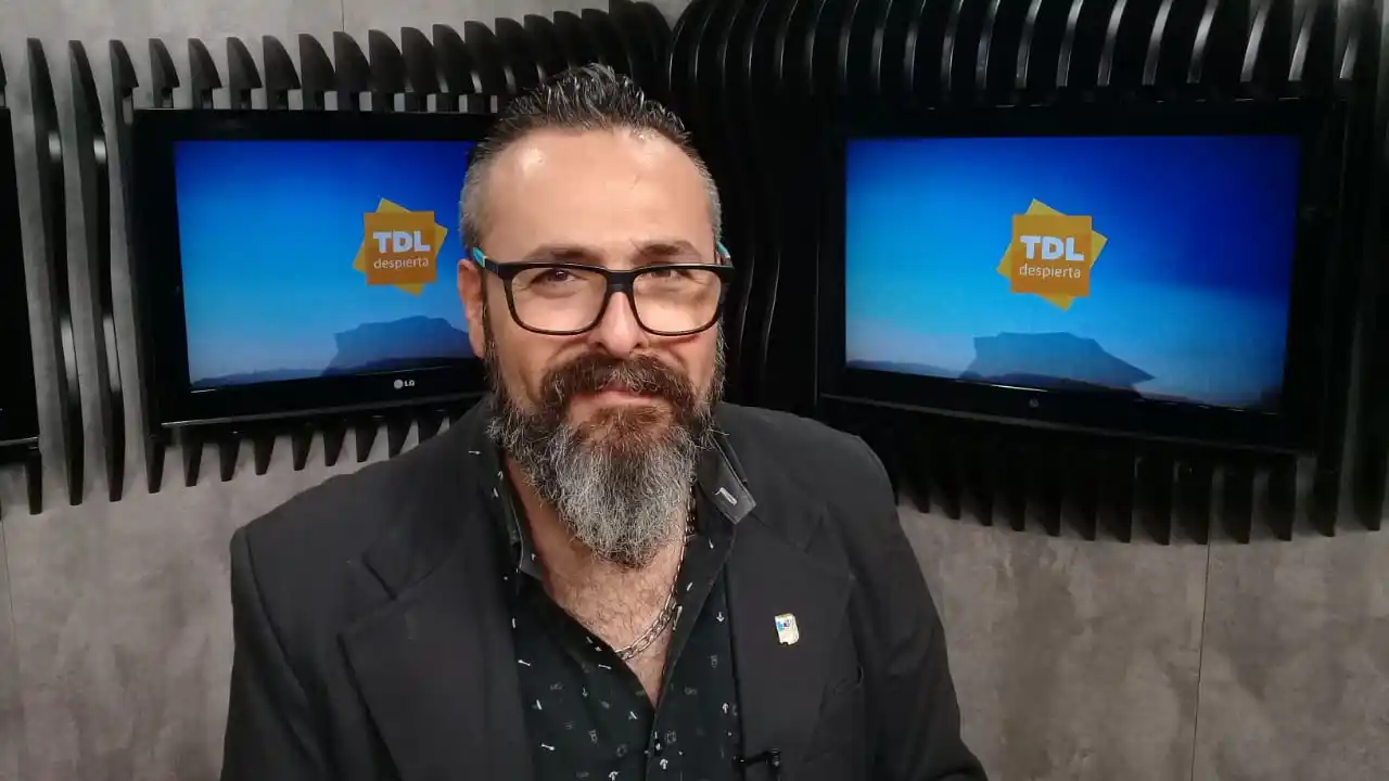 Juan Manuel Carri en el desayuno de Tandil Despierta