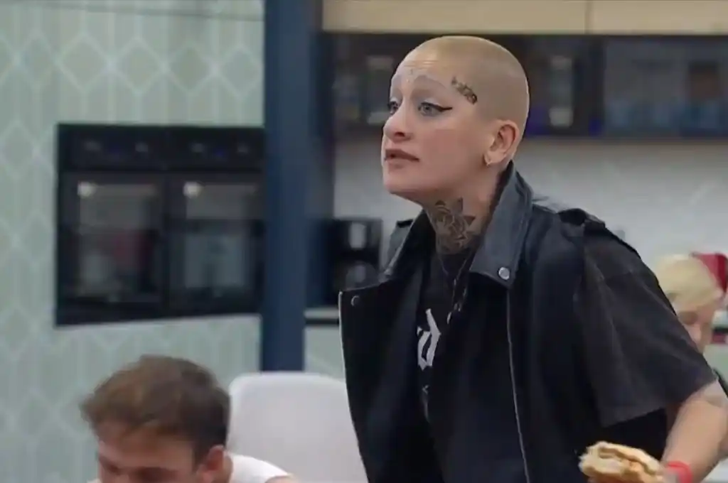 Furia se sacó con dos participantes