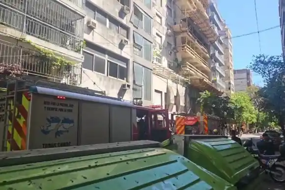 Principio de incendio y humo por un cortocircuito en un hotel del centro de Rosario