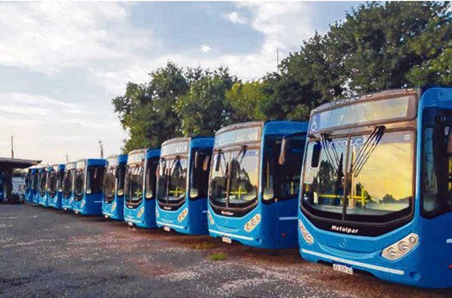 Rosario adhiere a la medida de fuerza nacional y este martes habrá paro de colectivos