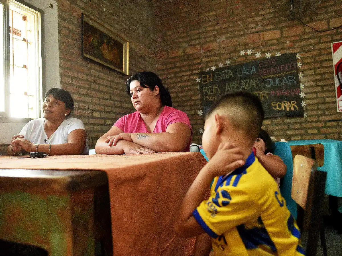 Mamás y, ahora,  maestras: “No nos  preparamos nunca  para esto, fue muy difícil” 