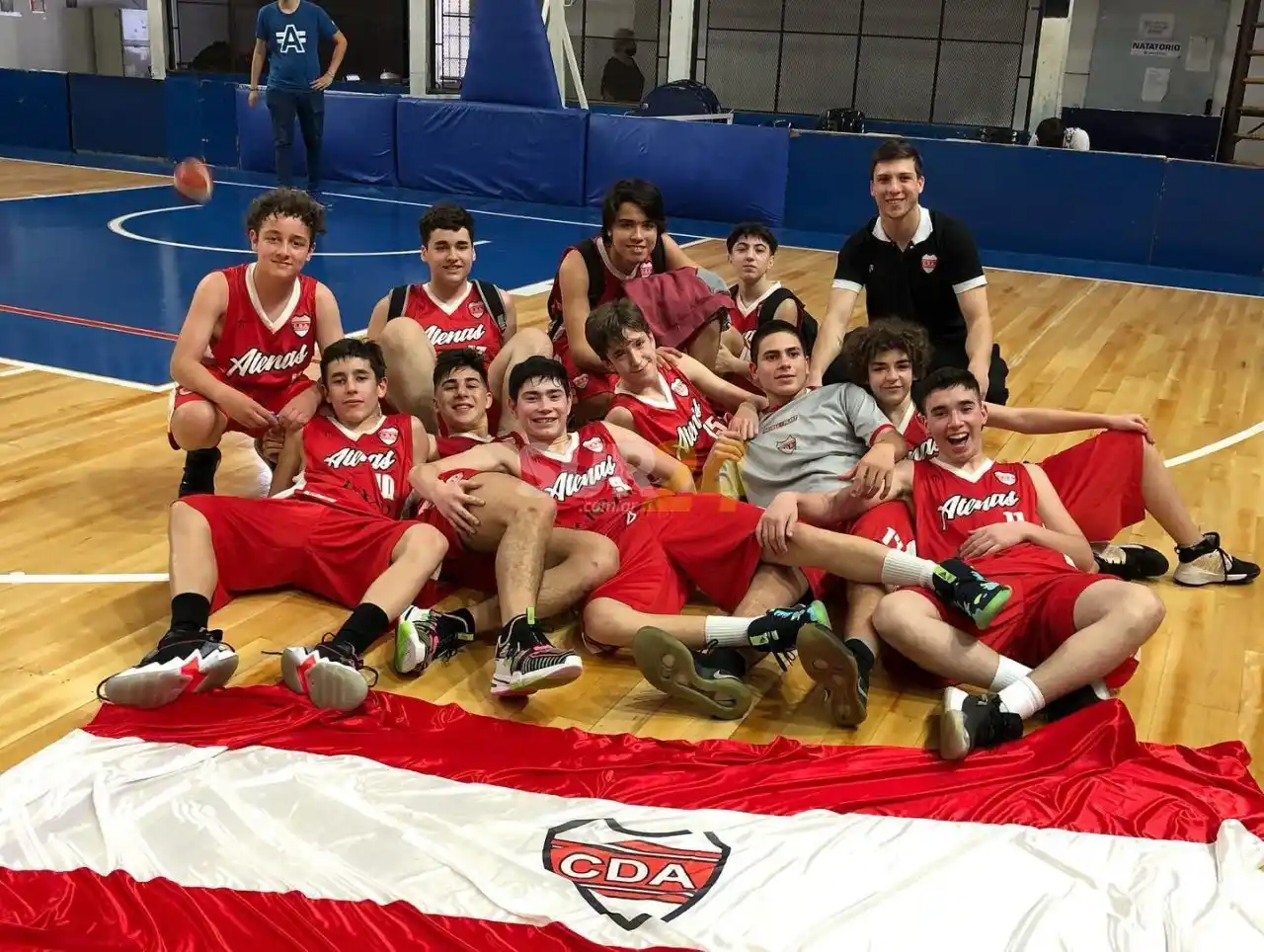 El Deportivo Atenas quedó eliminado en Tostado