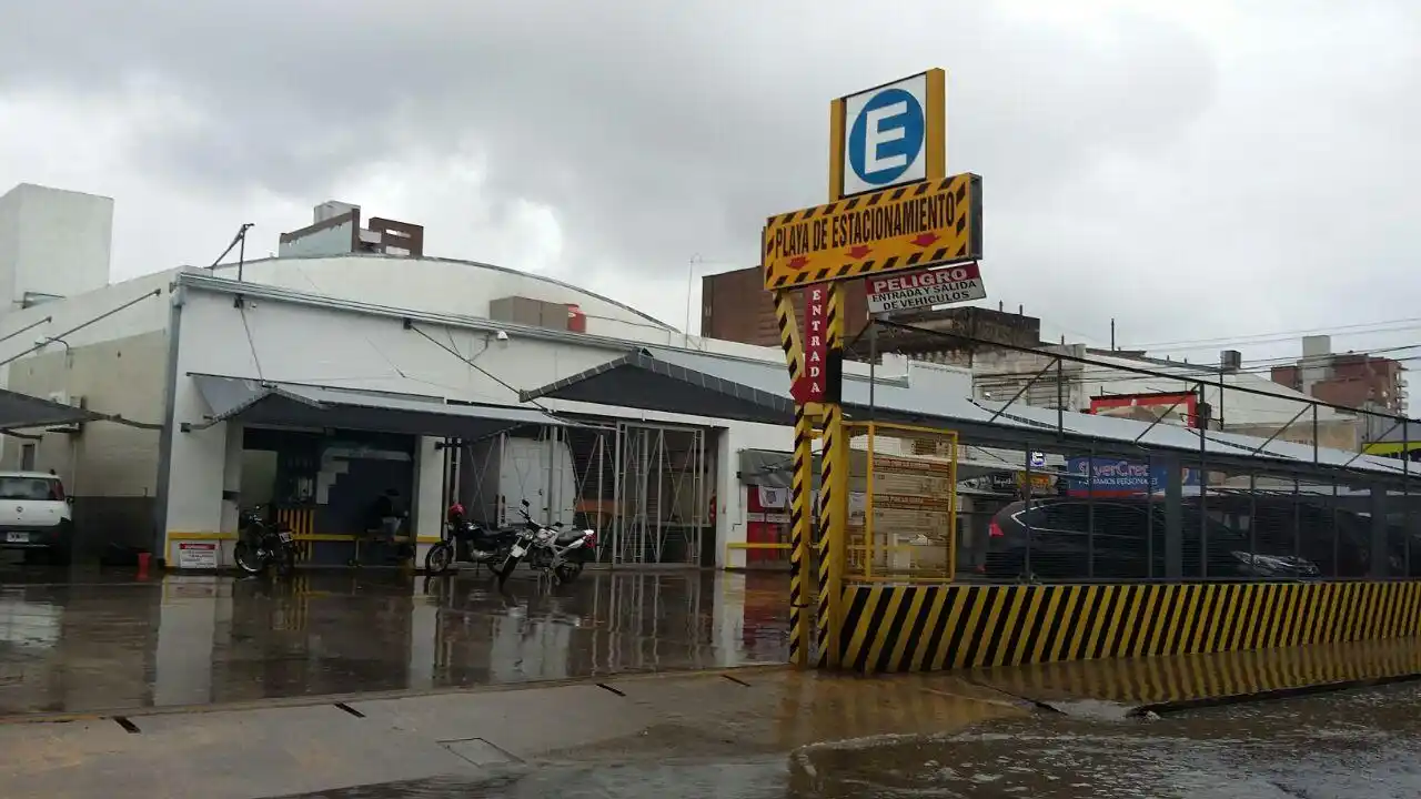 El DEM deberá relevar playas de estacionamiento