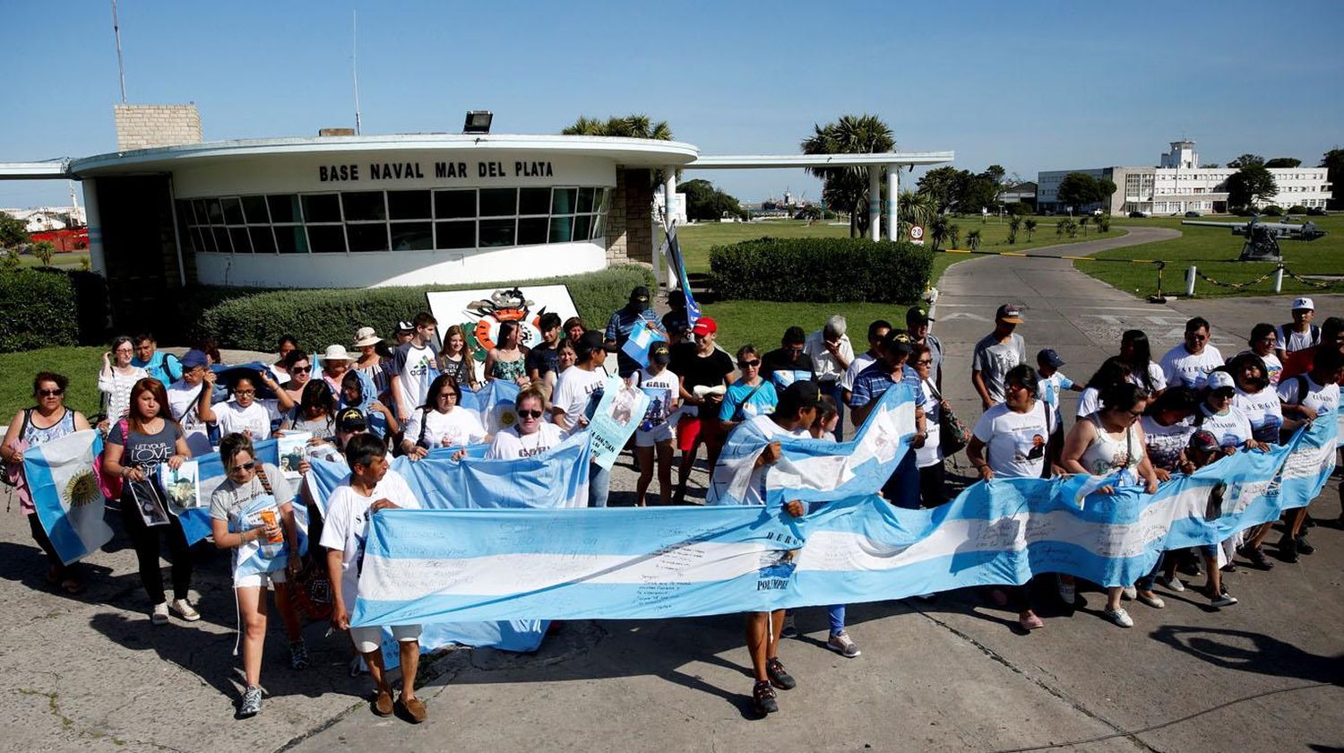 Homenajearán a los tripulantes del ARA San Juan en el Superclásico