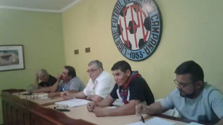 Suspensión del fútbol infantil