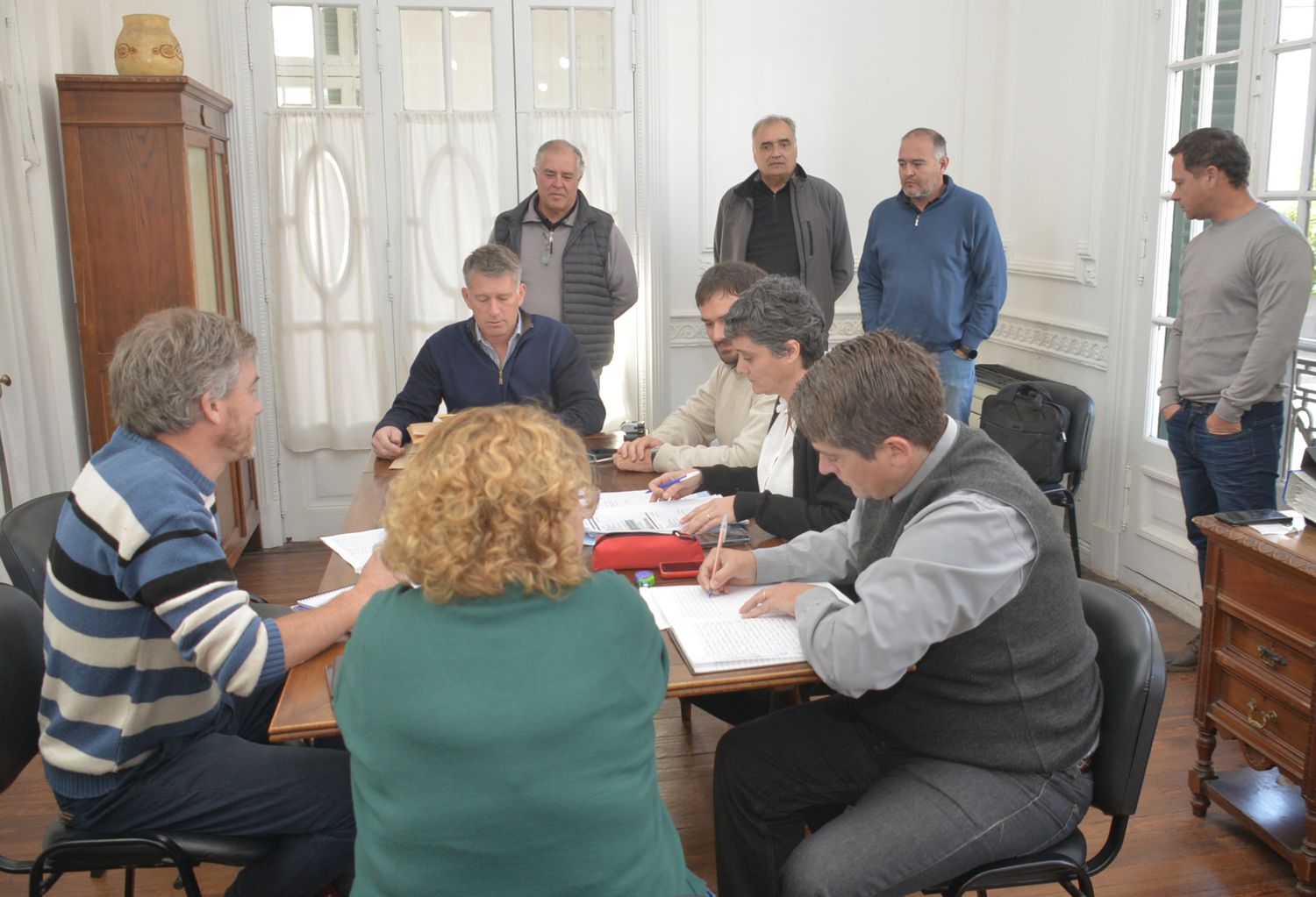 El acto de apertura de sobres se celebró el jueves por la mañana en el Consejo Escolar.