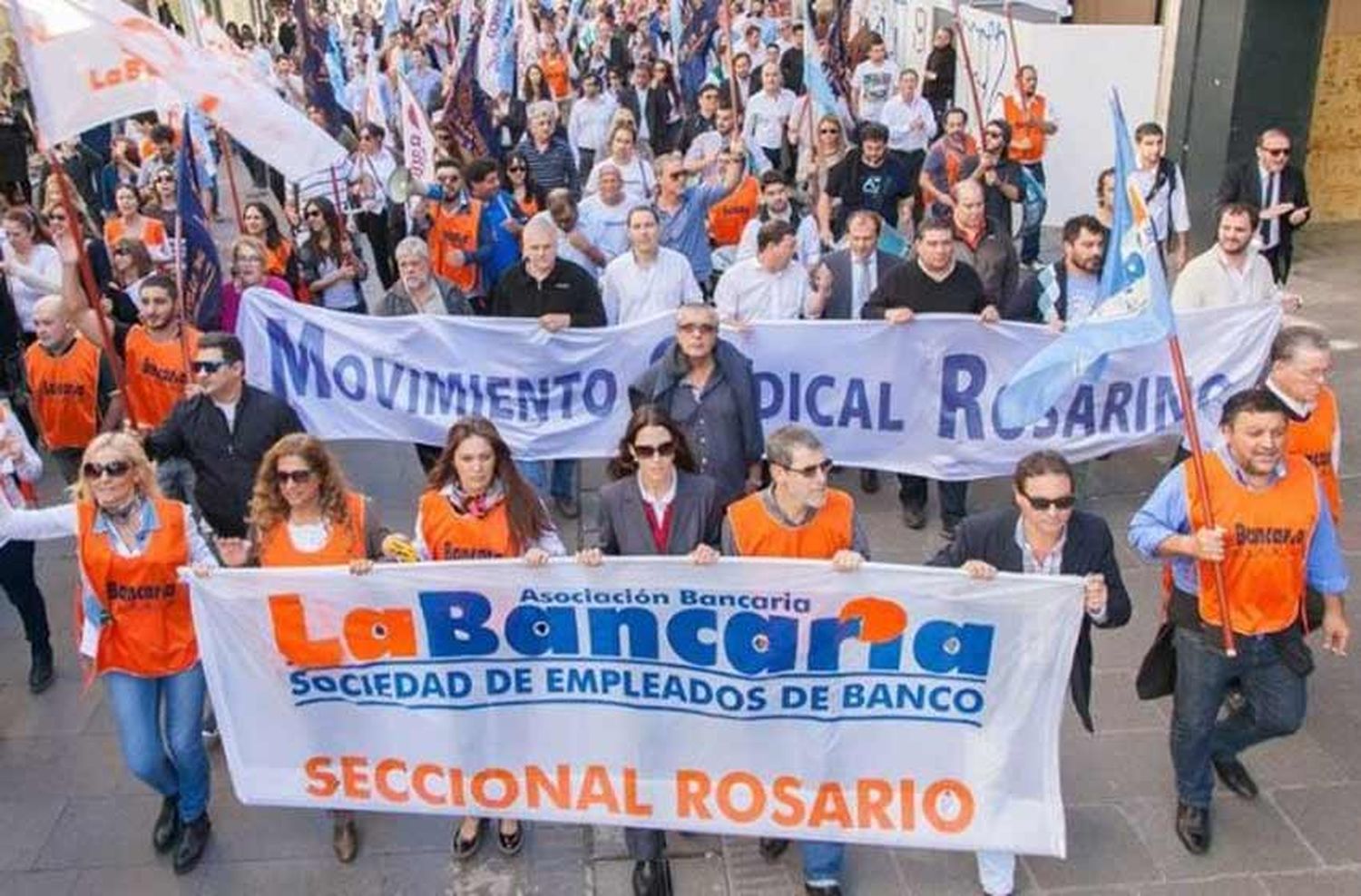 Comenzaron las asambleas sorpresivas en los bancos