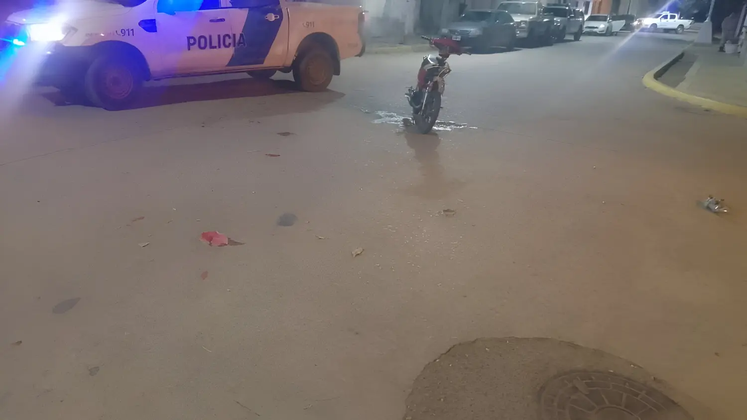 Así quedó la moto tras el choque.