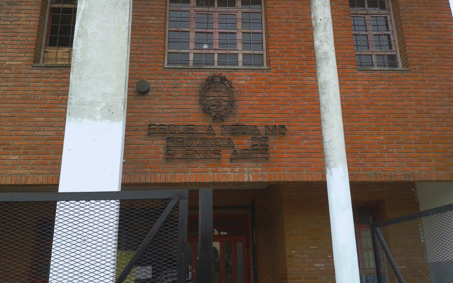 Escuela media 5 Varela