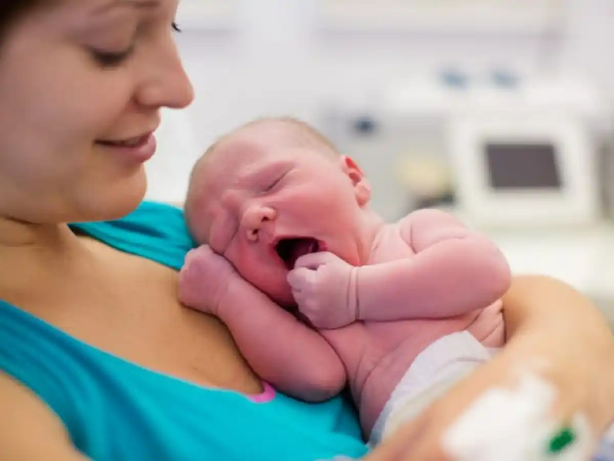 Salud anunció un descenso de la mortalidad infantil y materna
