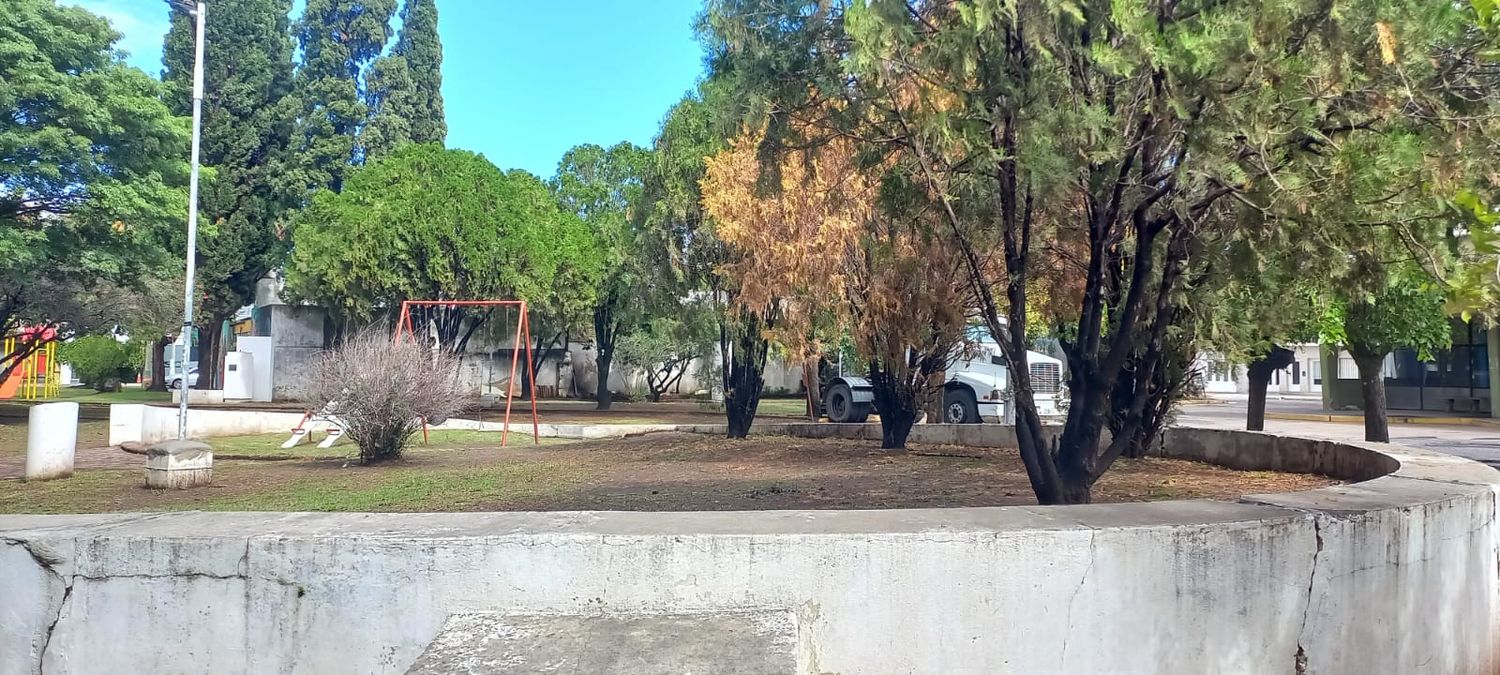 La vieja Terminal está abandonada y hay preocupación entre los vecinos