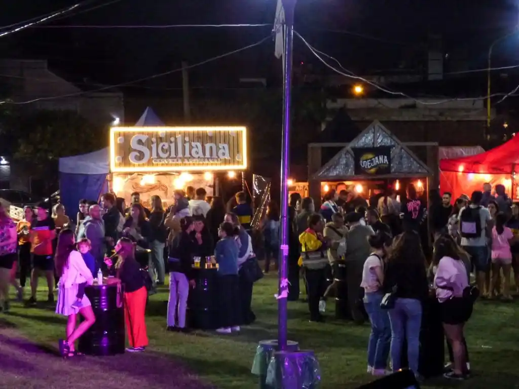 Una noche de jolgorio para despedir el año