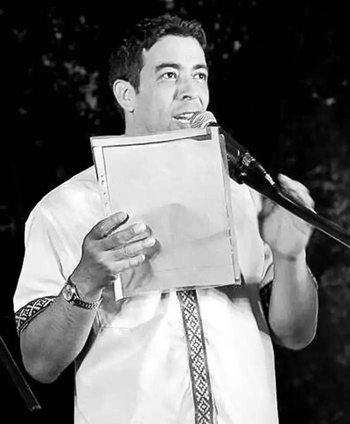 El �Sfuego de Juan Desdicha⬝,  una queja social en aras de la poesía