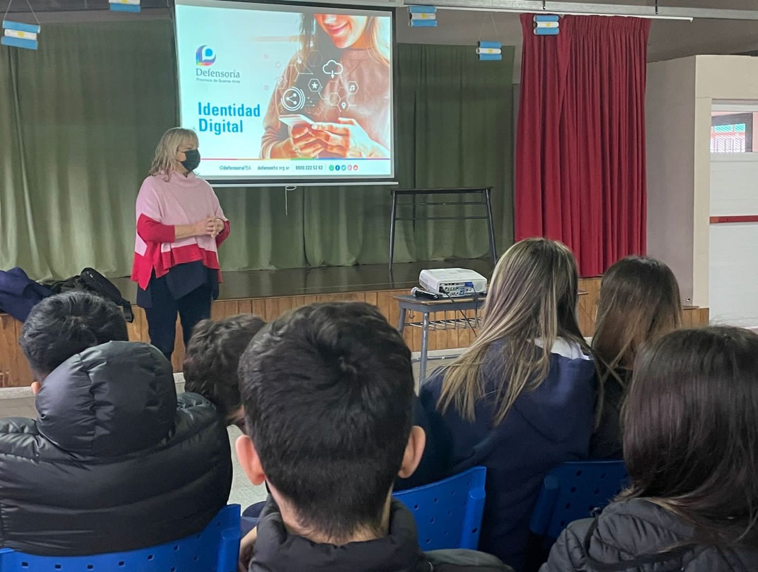 Declaran de interés educativo un programa de la Defensoría que trata conflictos en las aulas