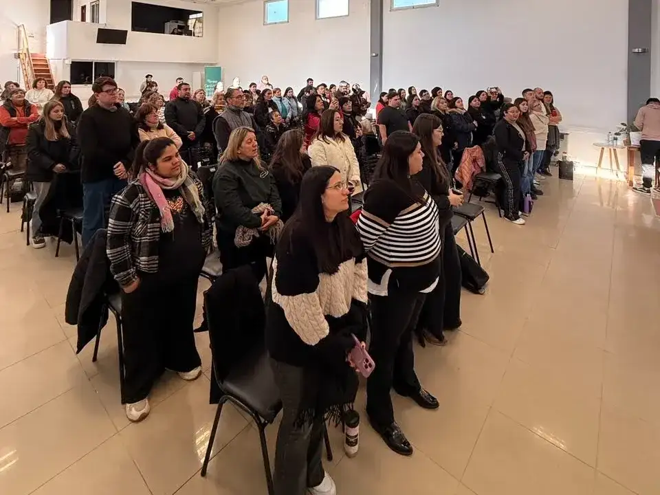 La jornada reunió a más de 75 referentes institucionales que participaron del proceso de formación. Foto: MVT
