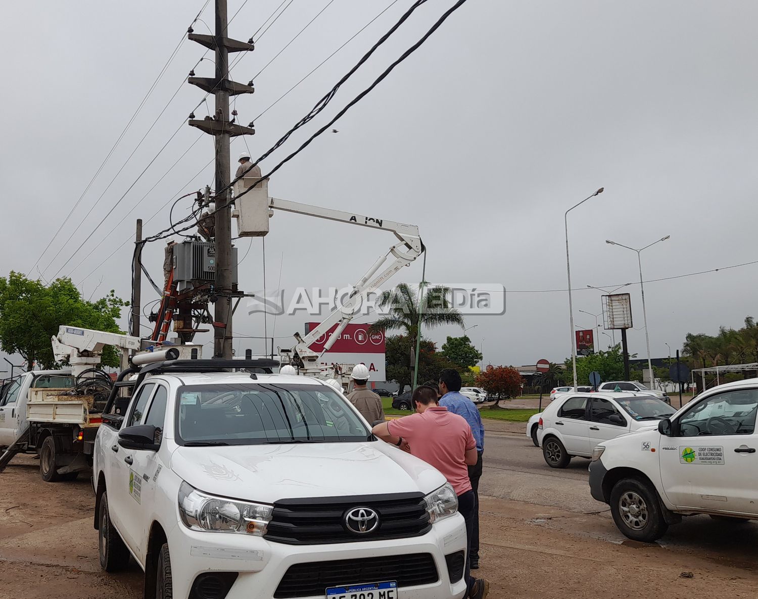 La tormenta dejó sin luz a una importante zona de la ciudad