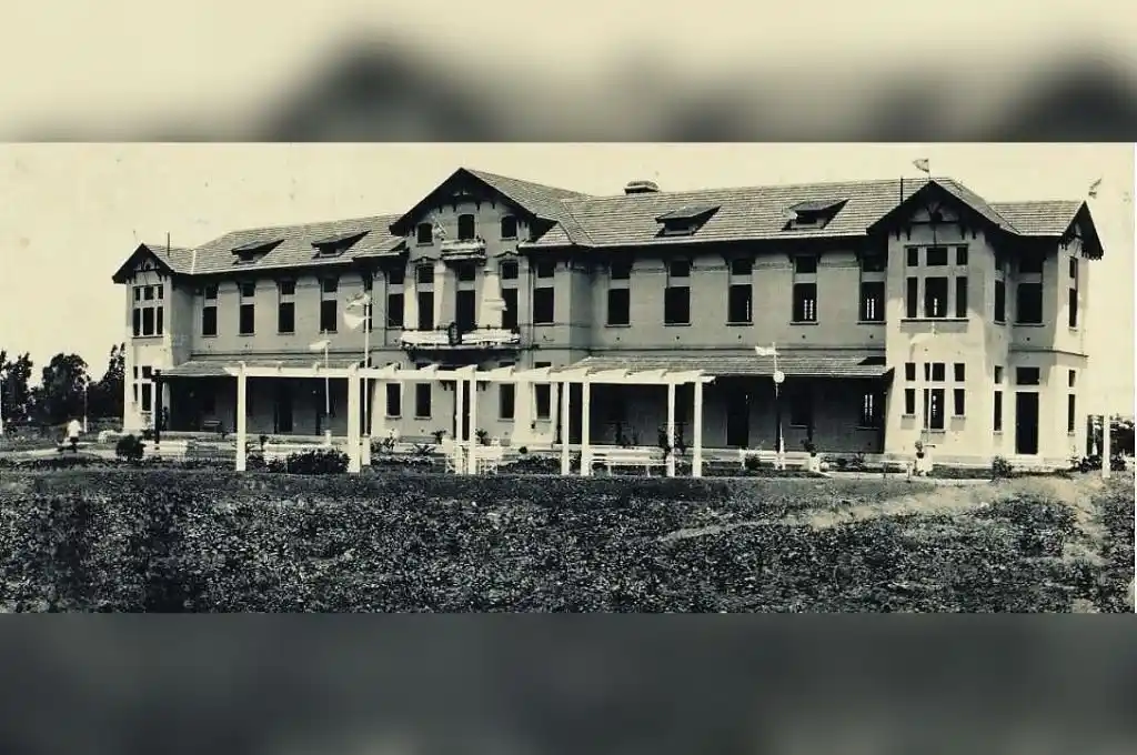 Los hospitales en la provincia, desde la caridad al sistema de Salud Pública