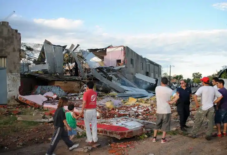 Chivilcoy terminó arrasada después del fuerte temporal 