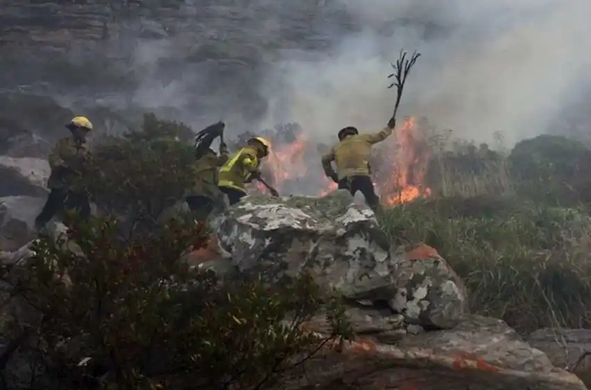 Por las altas temperaturas, piden evitar "todo tipo" de quema