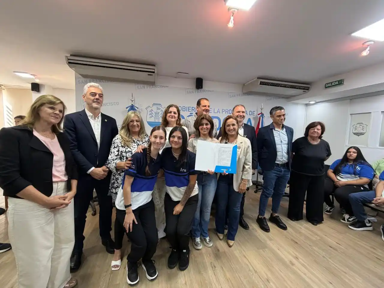 Formación Dual: firman convenios para vincular escuelas técnicas con el sector productivo