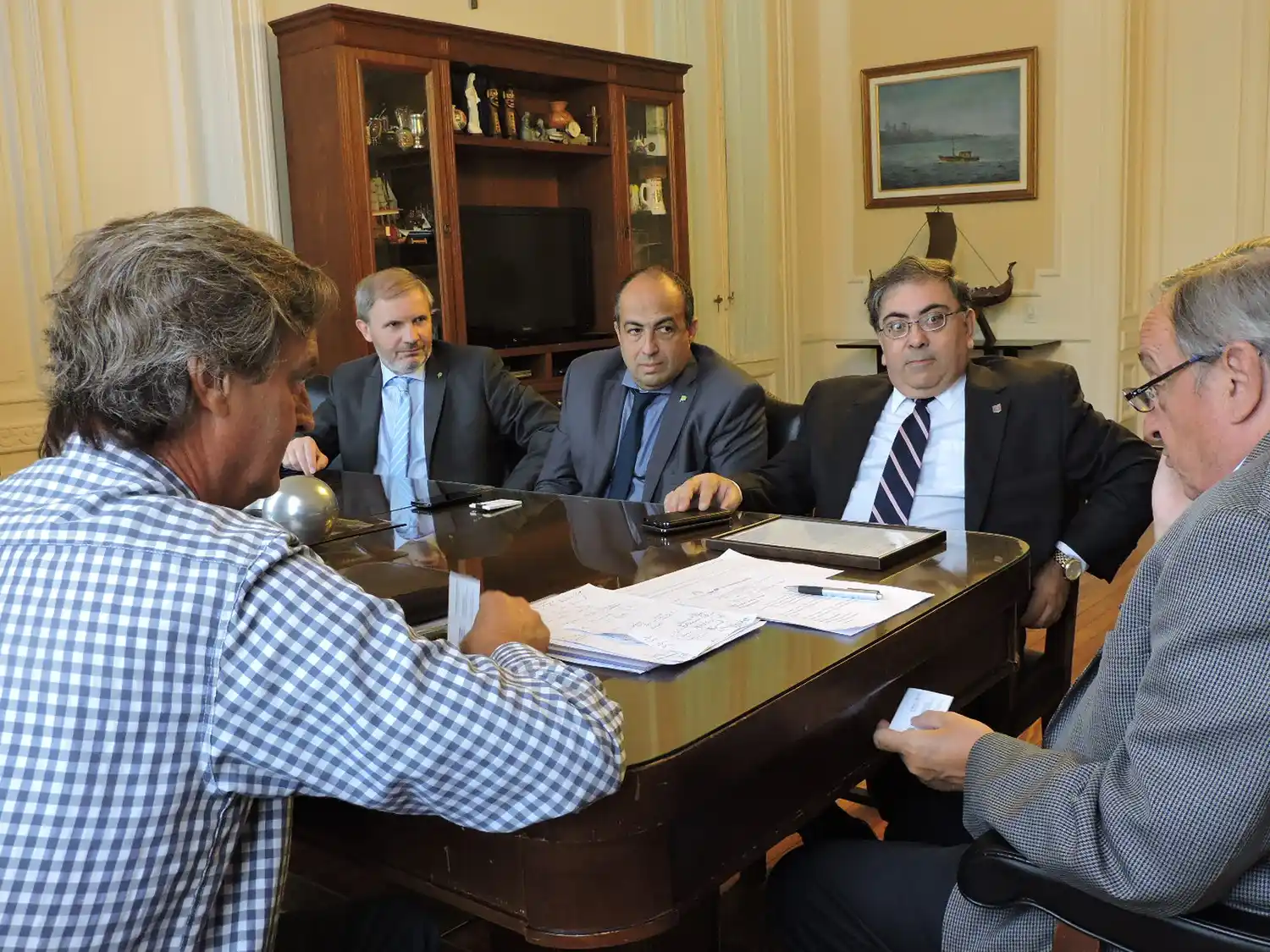 Tandil recibirá asistencia legal y técnica de la Asesoría de Gobierno