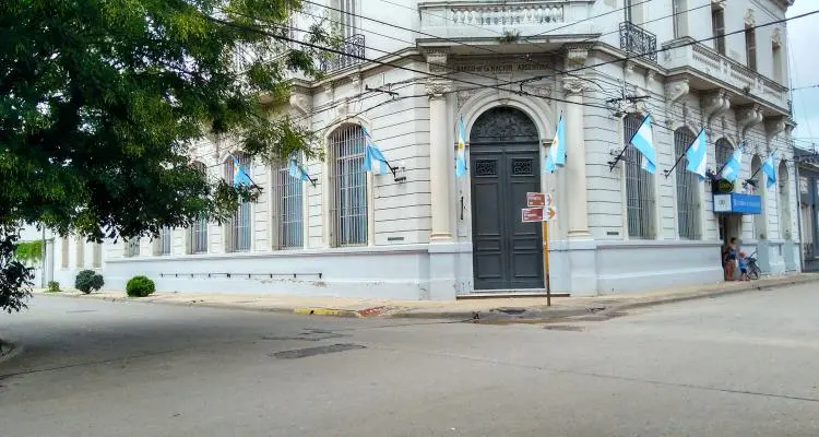 Coronavirus: Banco Nación dispuso modificaciones para la atención y hubo reclamo de jubilados