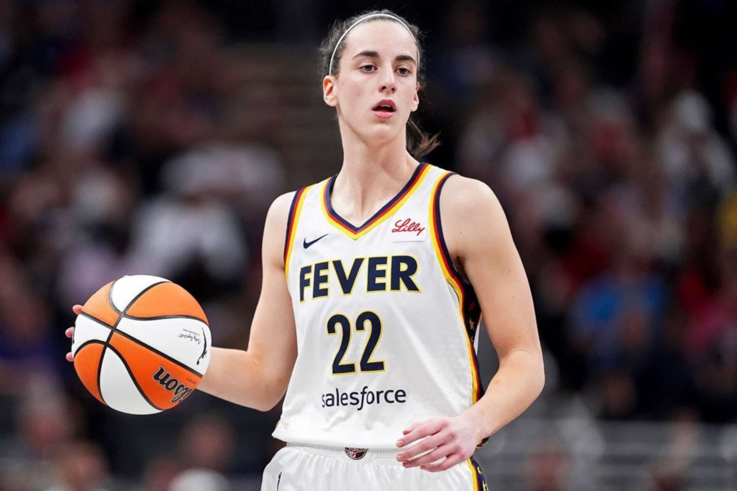 LeBron James rompió el silencio tras las críticas a Caitlin Clark