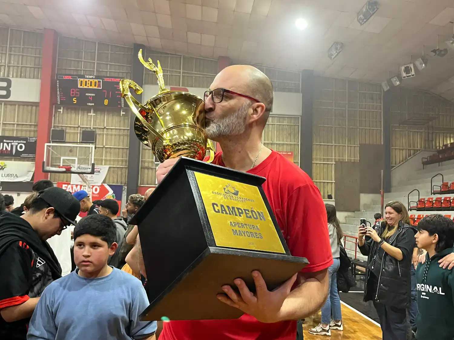 Olimpia BBC bicampeón - 1