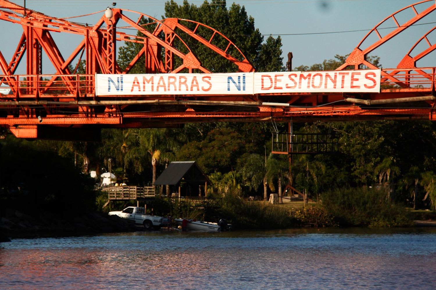 La Dirección de Ambiente, a favor de los humedales y en contra de Amarras