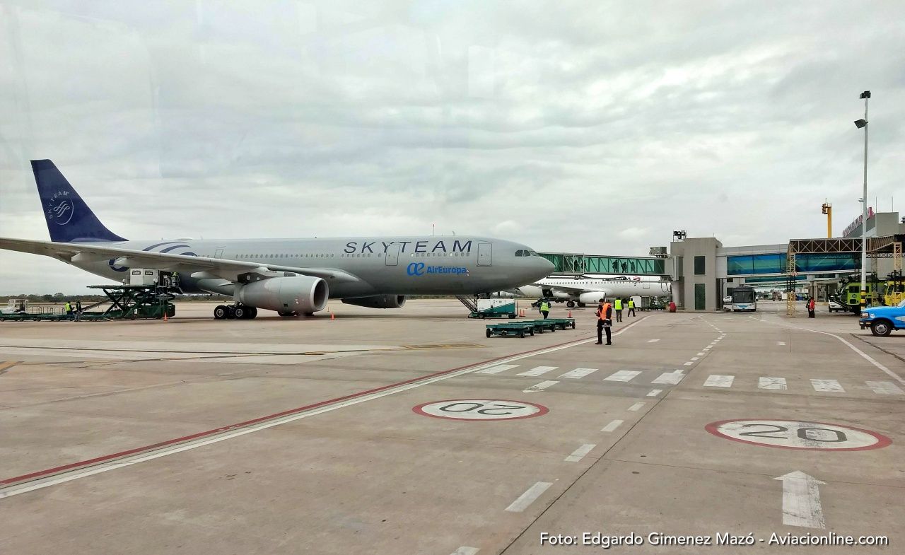 Creció un 41% la cantidad de pasajeros extranjeros que arribaron a través de aeropuertos del interior