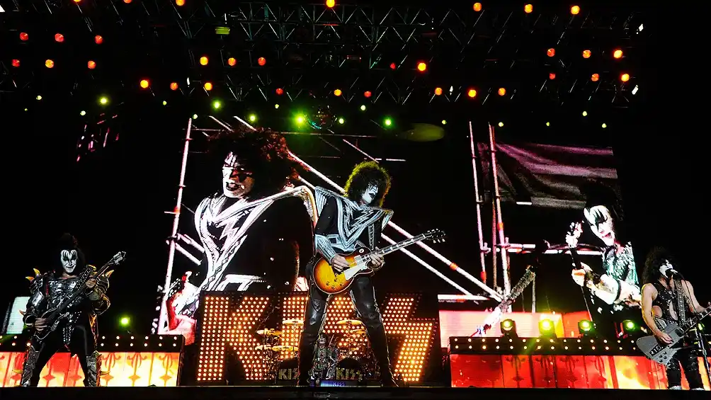 Kiss reprogramó para abril de 2022 su show despedida en Argentina