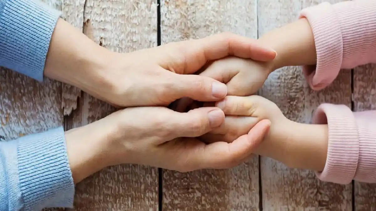 PRESA mujer que omitió denuncia por violación en contra de sus 3 hijos