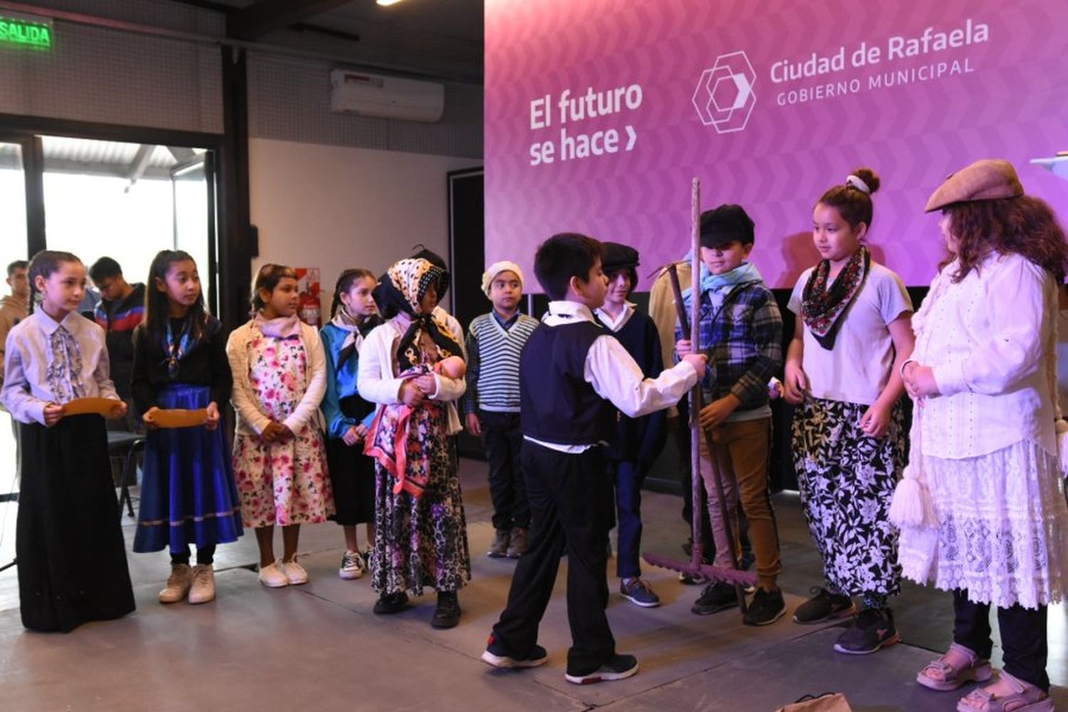 Intervención escolar a cargo de alumnos y alumnas de 3° grado C, turno tarde, de la Escuela N° 475 