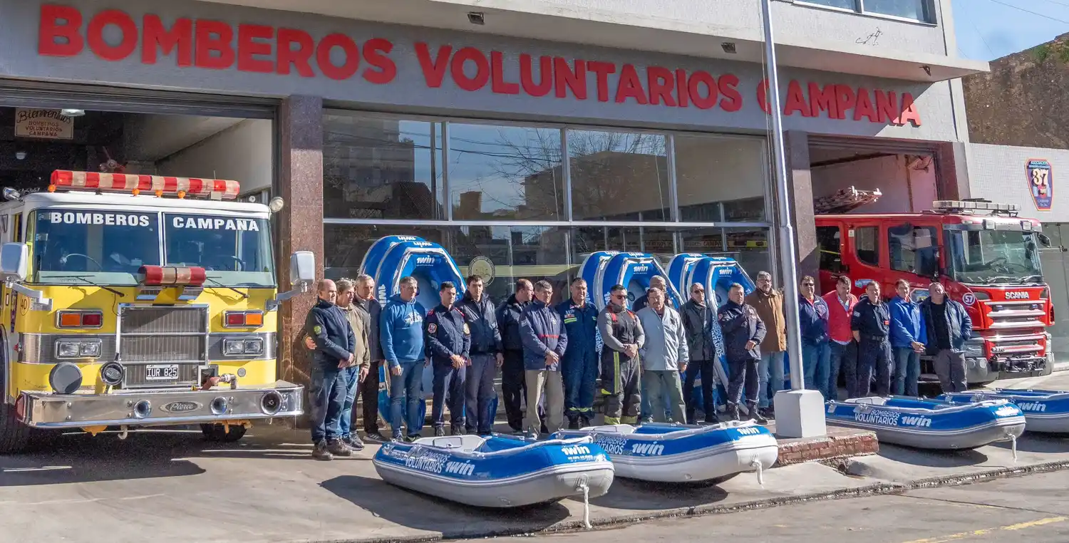 Inundaciones históricas y respuesta solidaria: 1win dona embarcaciones para fortalecer el rescate en zonas críticas