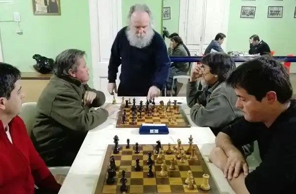 El taller de ajedrez logró imponer un integrante en la competencia nacional