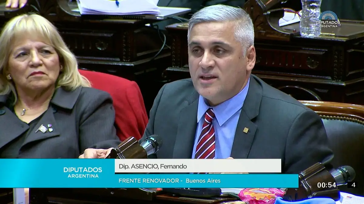 Asencio afirmó que el proyecto de despenalización del aborto "no obliga a nadie a hacer lo que no quiere"