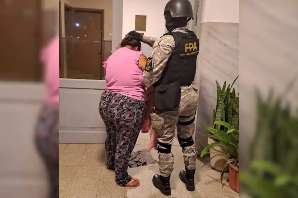 La mujer detenida