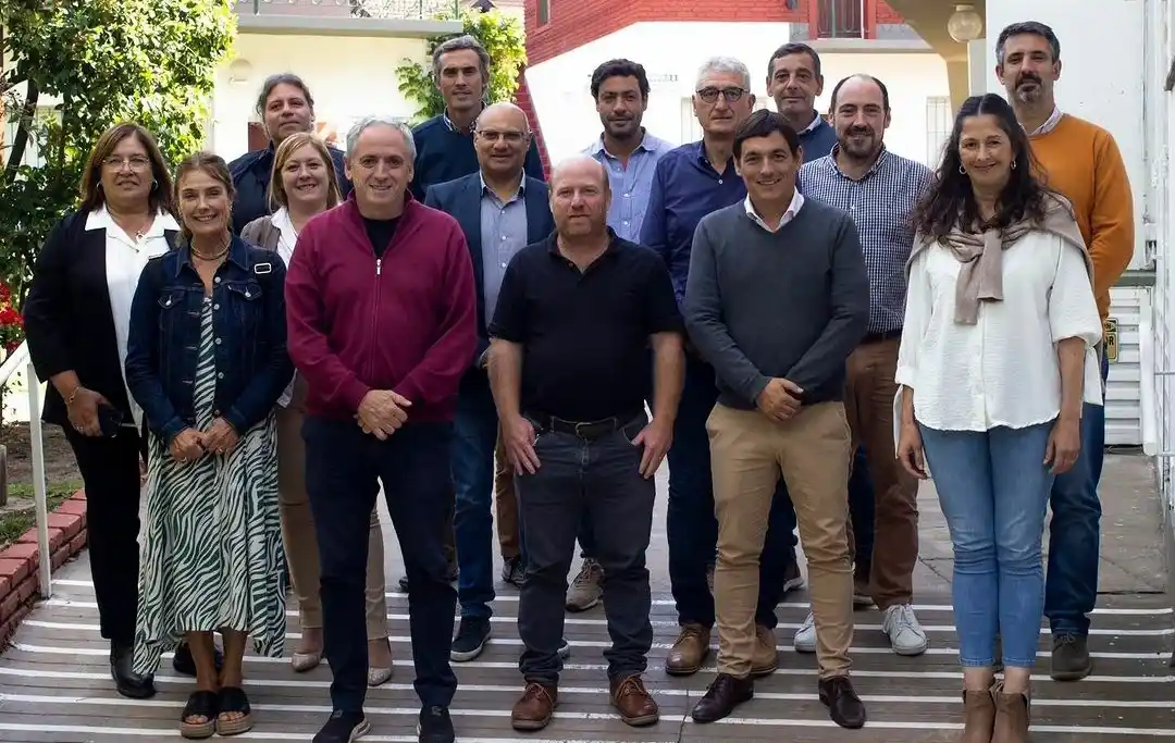 Javier Gastón entre ellos: Intendentes de la quinta sección electoral trataron una larga lista de preocupaciones en común 