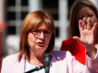 Bullrich negocia contrarreloj para aprobar la reforma laboral la última semana del año