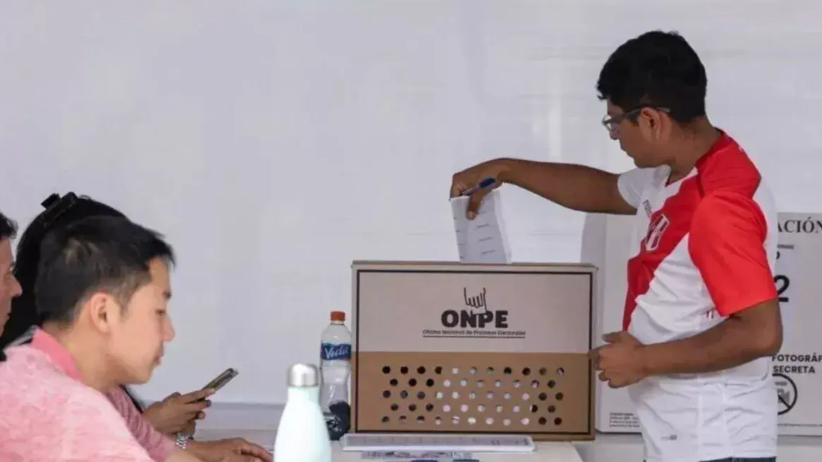 Perú eligió autoridades: López Aliaga lidera en Lima y Renovación Popular se impone en el Callao