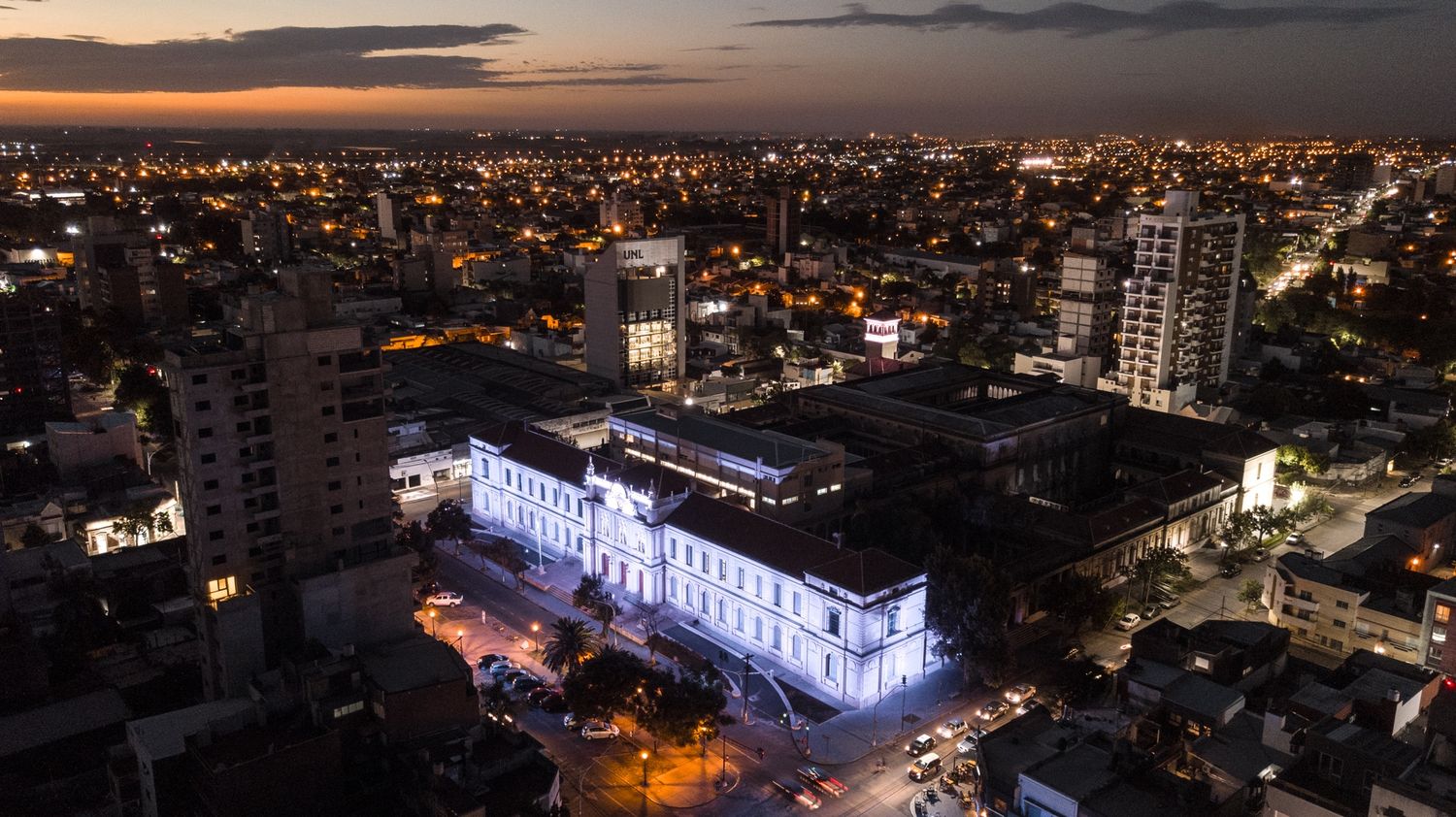 UNL celebra su 103° aniversario profundizando su compromiso reformista