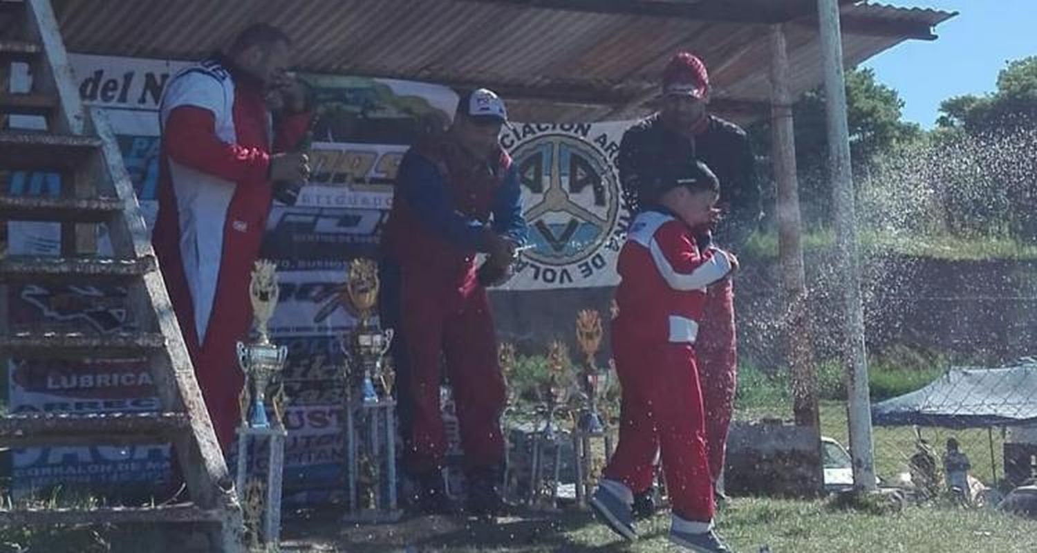 Entre sampedrinos, Pablo Marelli ganó en el TC 850 en Baradero