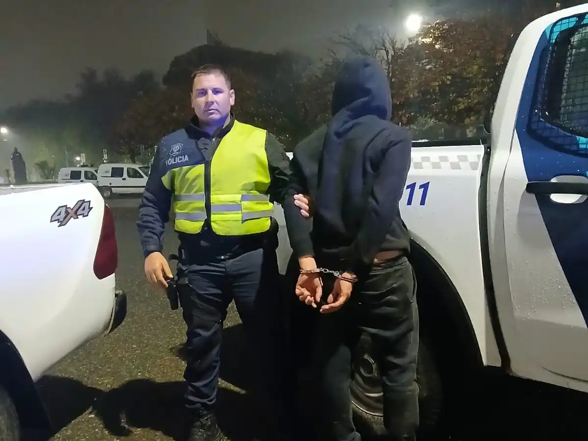 Alojado. En la Seccional Primera de Policía, permanece el imputado de 49 años