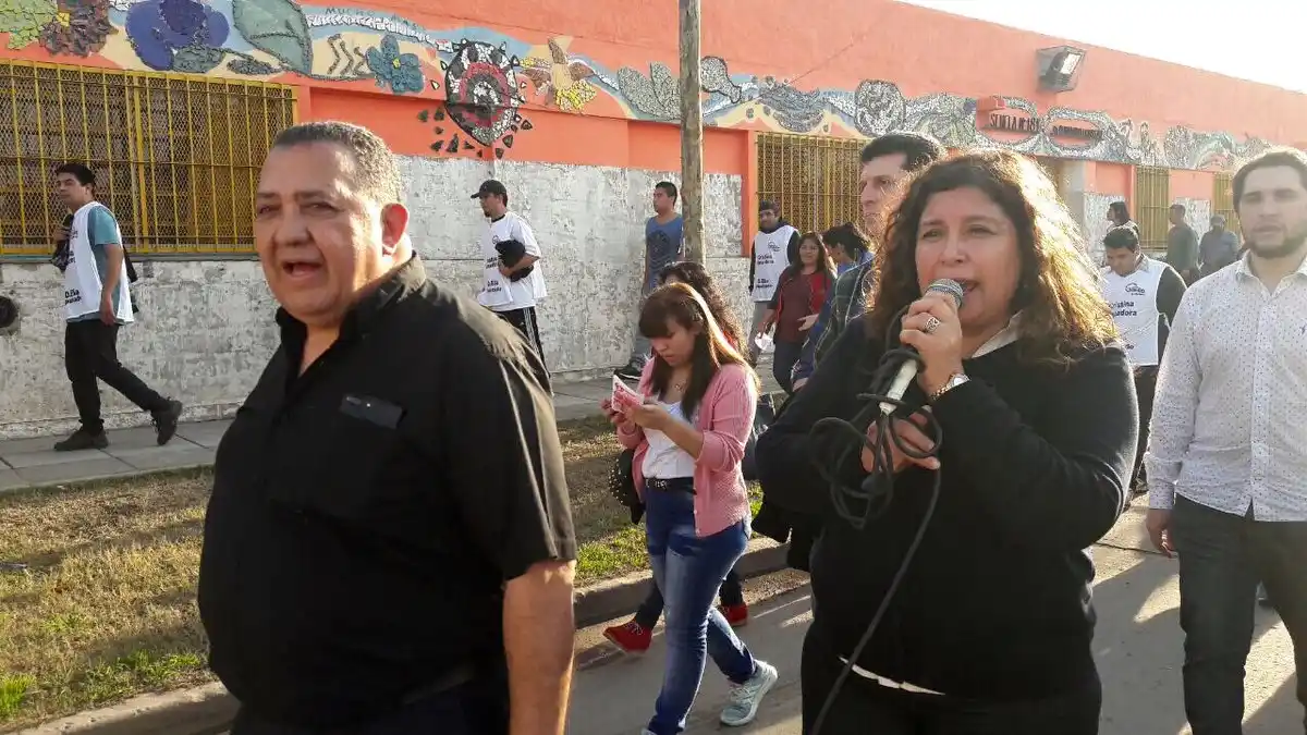 D'Elía fustigó a Macri: "La situación del país es paupérrima"