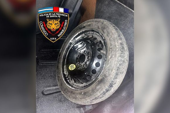 La GUR lo descubrió robado dos ruedas, “largó” una y escapó con la otra