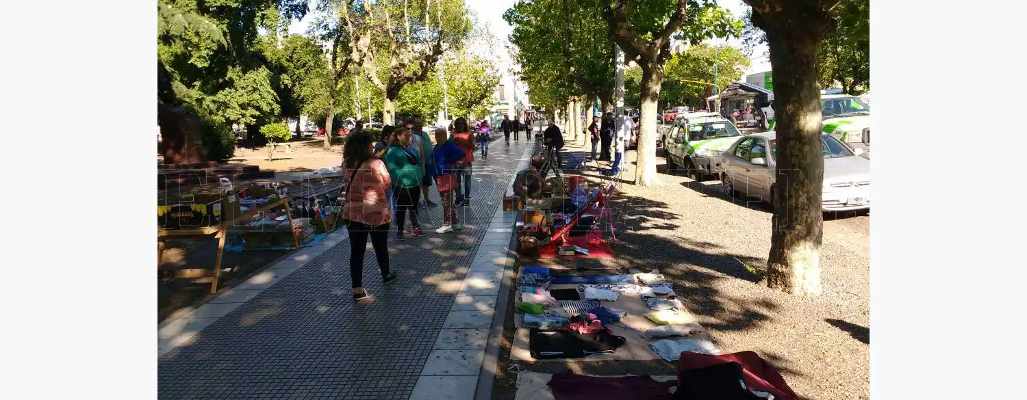 Plaza Rocha: secuestran mercadería en un nuevo operativo