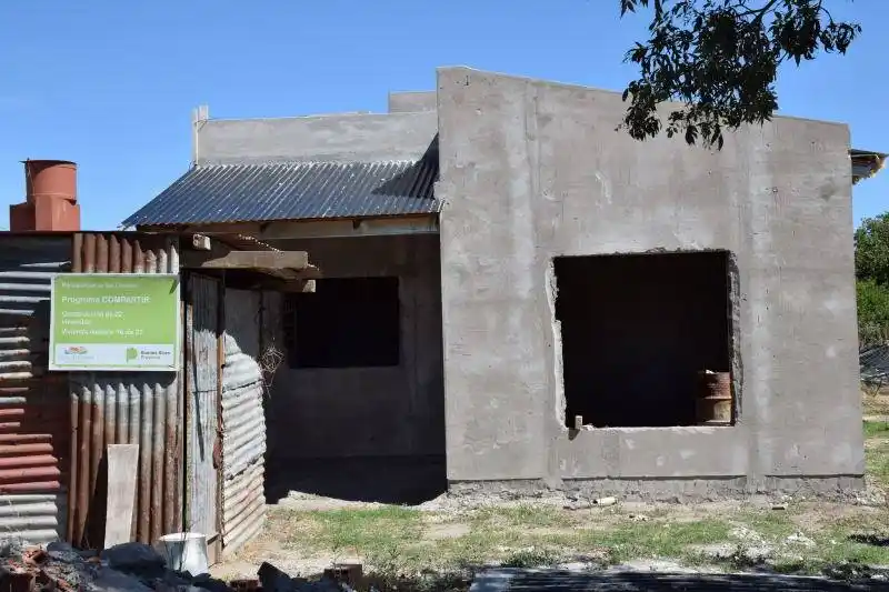 SAN CAYETANO: Enviaron fondos para la construcción de 22 viviendas